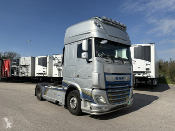 Tracteur DAF