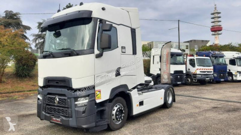 RenaultT-High520 T4X2 E6