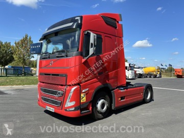 Volvo tractor unit