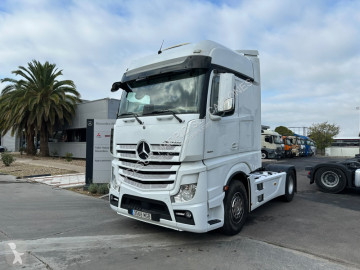 Tracteur Mercedes