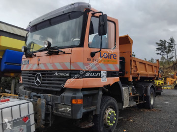 Camion benne Mercedes