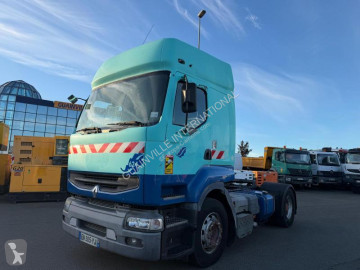 Tracteur Renault