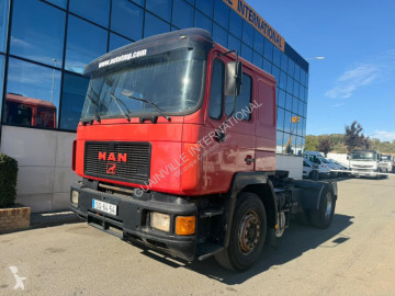 Tracteur MAN