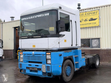 Tracteur Renault