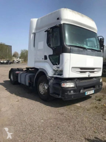 Tracteur Renault