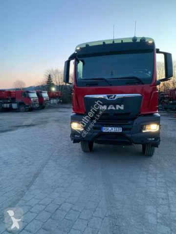 MAN tractor unit