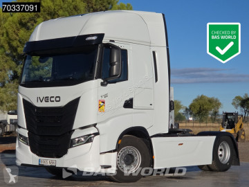 Tracteur produits dangereux / adr Iveco