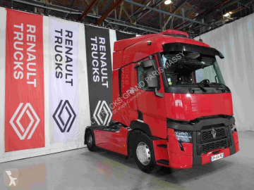 RenaultT-Series520