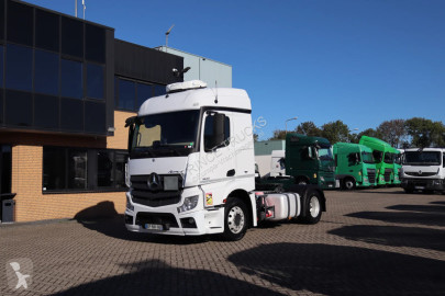 Tracteur Mercedes