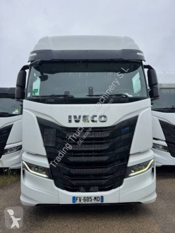 Tracteur Iveco