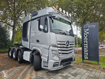 Tracteur Mercedes