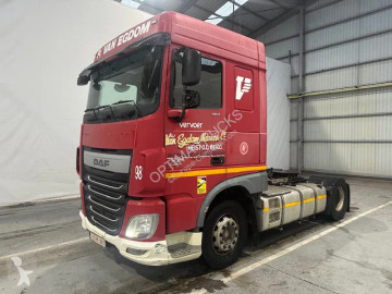 Tracteur DAF