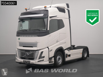 Tracteur Volvo neuf
