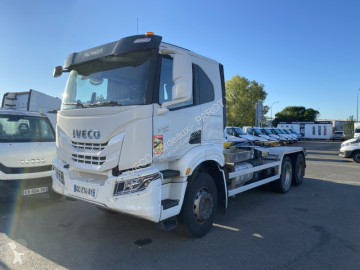 Tracteur Iveco