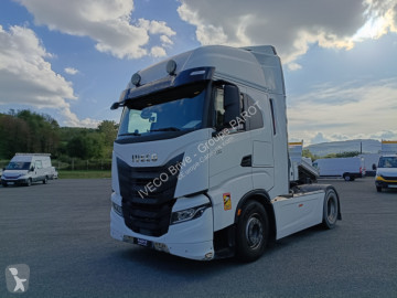 Tracteur Iveco