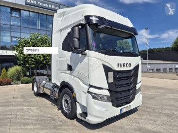 Iveco tractor unit