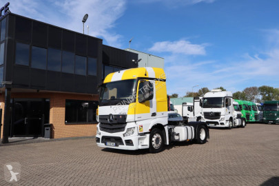 Tracteur Mercedes