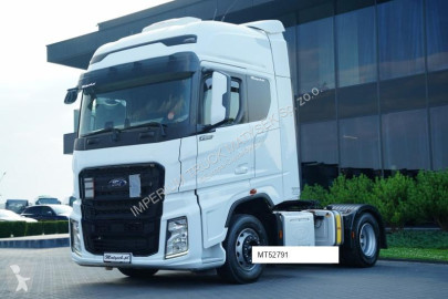 Tracteur Ford