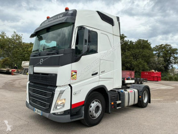 Volvo tractor unit