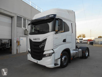 Iveco tractor unit