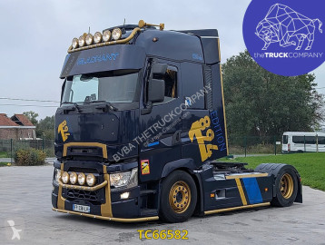 Renault T 520 tractor unit
