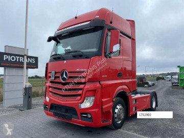 MercedesE Actros