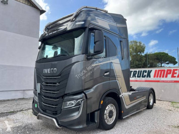 Iveco tractor unit