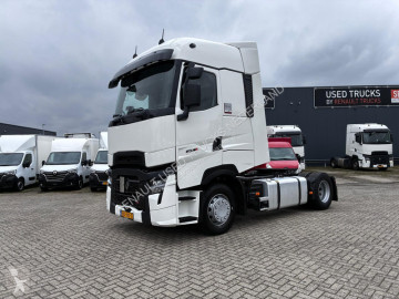 Renault tractor unit
