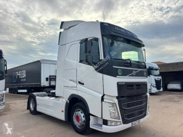 Volvo tractor unit