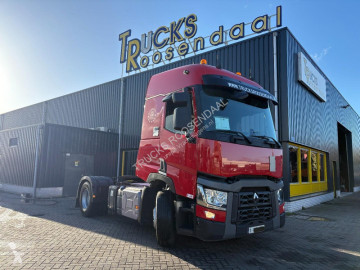 Renault tractor unit