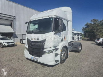 Iveco S-WAY AT440S46T/P tractor unit
