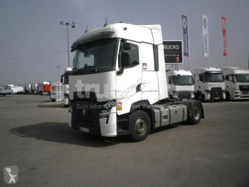 Renault T520 HIGH SLEEPER CAB EVO tractor unit