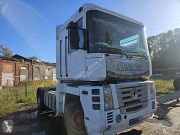 Renault tractor unit