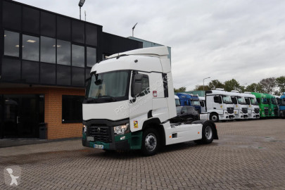 Renault tractor unit