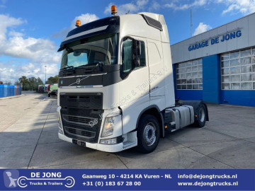 Volvo tractor unit