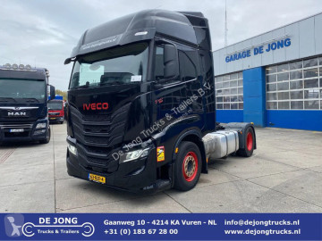Iveco S-WAY 500 / Automatic / 2x Tank tractor unit