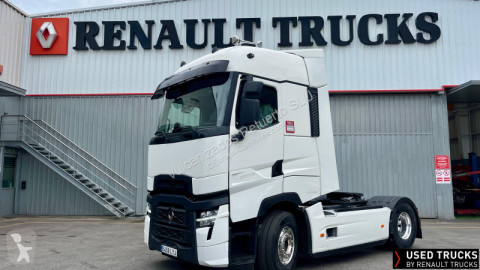 Traktor Renault T-High