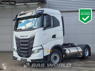 Traktor Iveco