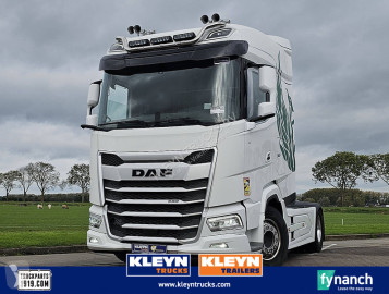 Cap tractor DAF