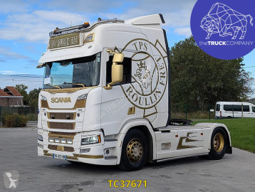 ScaniaR450