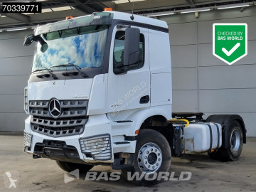 Traktor Mercedes