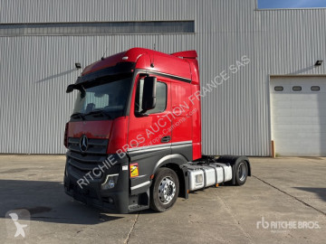 Trekker Mercedes Actros L 1842