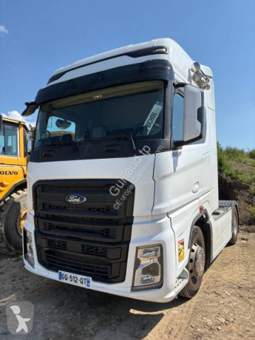 Traktor Ford F MAX 500