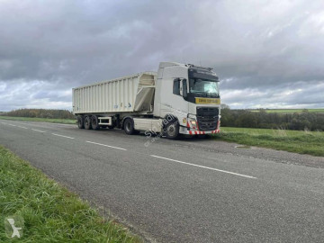 Tratores Volvo