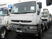 Renault tractor unit Kerax 370