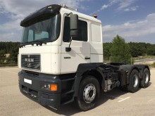 Traktor MAN begagnad