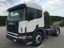 Cabeza tractora Scania P124 360 usada