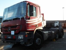 Trattore Mercedes Actros 3351 trasporto eccezionale incidentato
