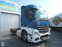 Cabeza tractora Mercedes Actros 1845