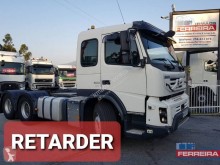 جرار موكب استثنائي Volvo FMX